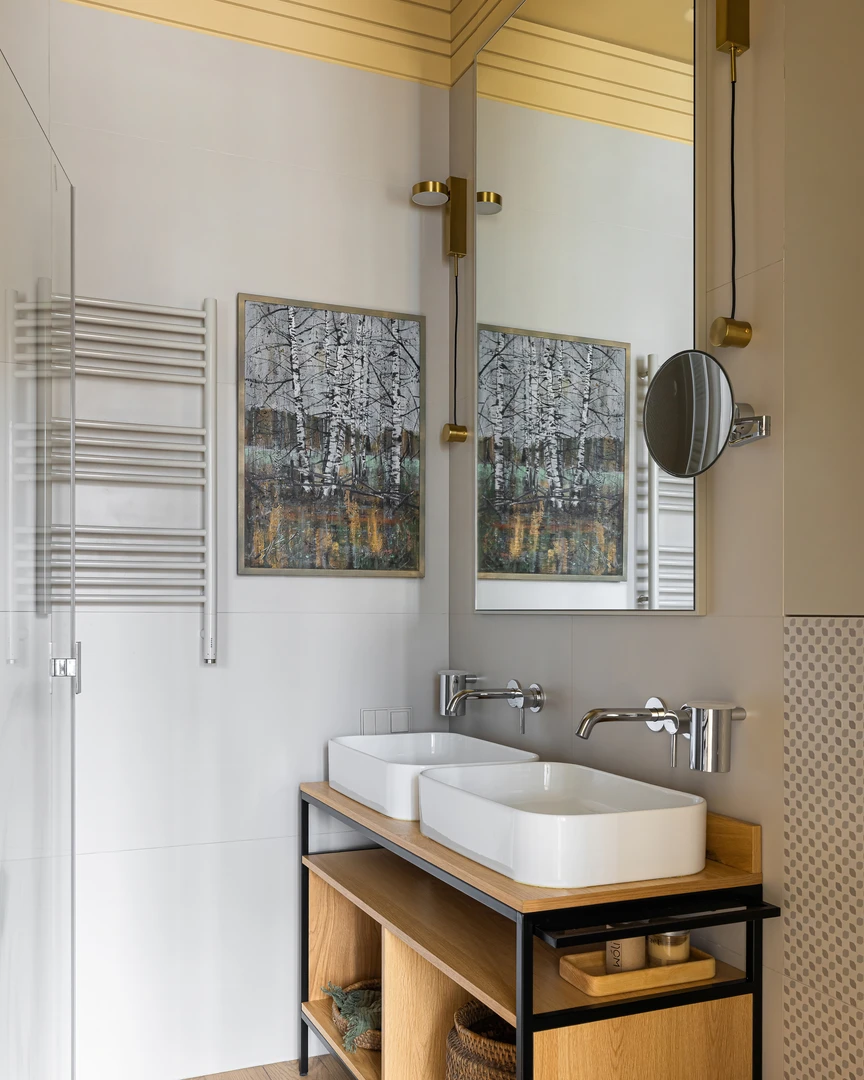 Автор А-СТУДИЯ, дизайнер АННА ИСУПОВА