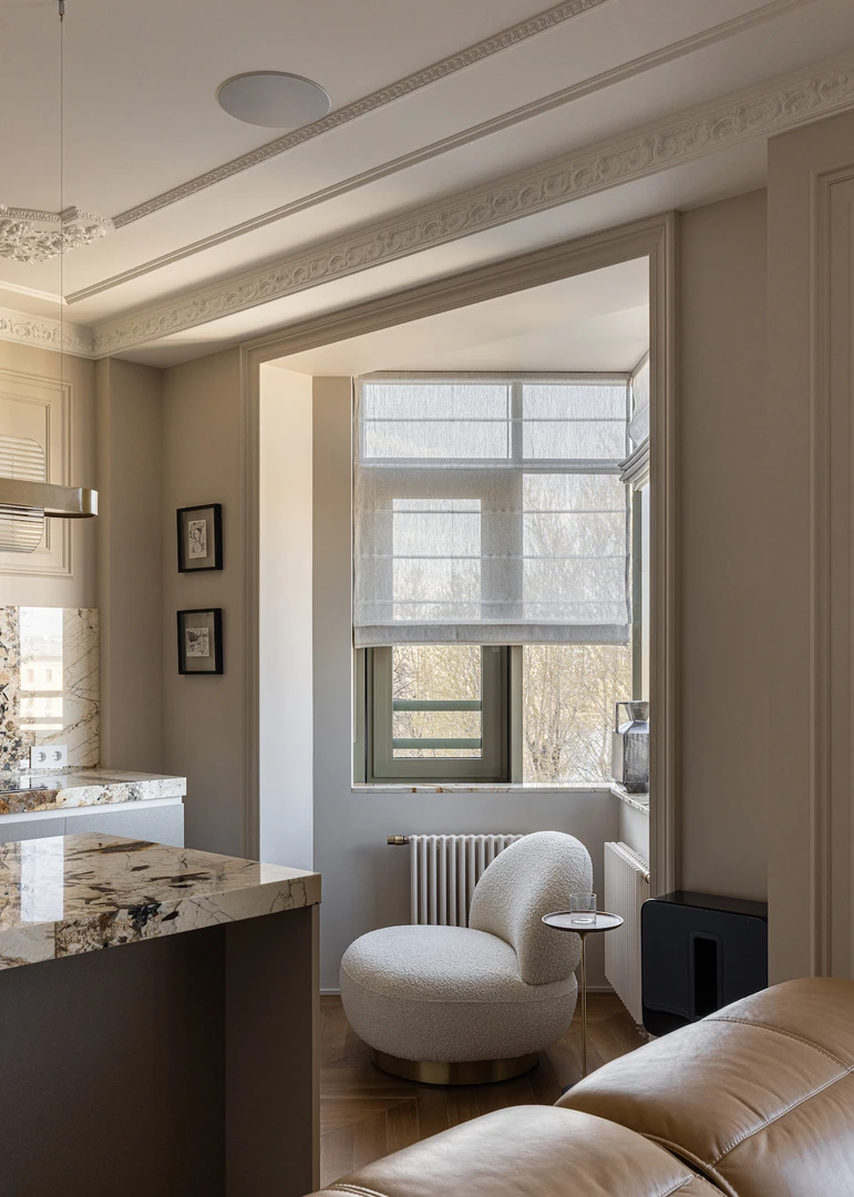 Автор А-СТУДИЯ, дизайнер АННА ИСУПОВА