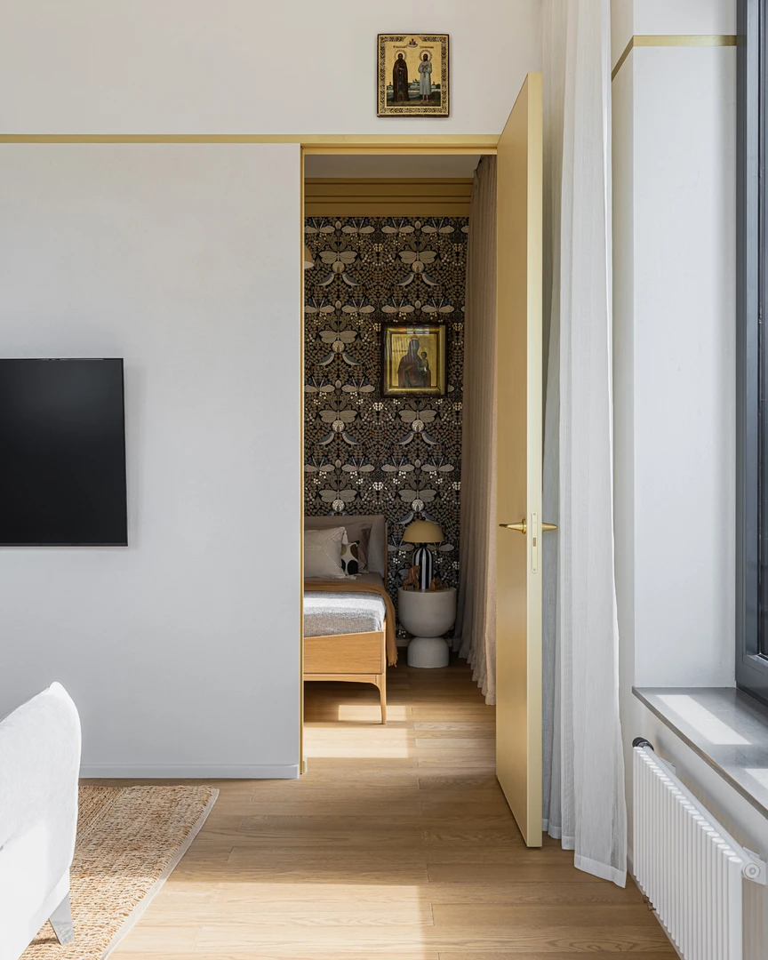 Автор А-СТУДИЯ, дизайнер АННА ИСУПОВА