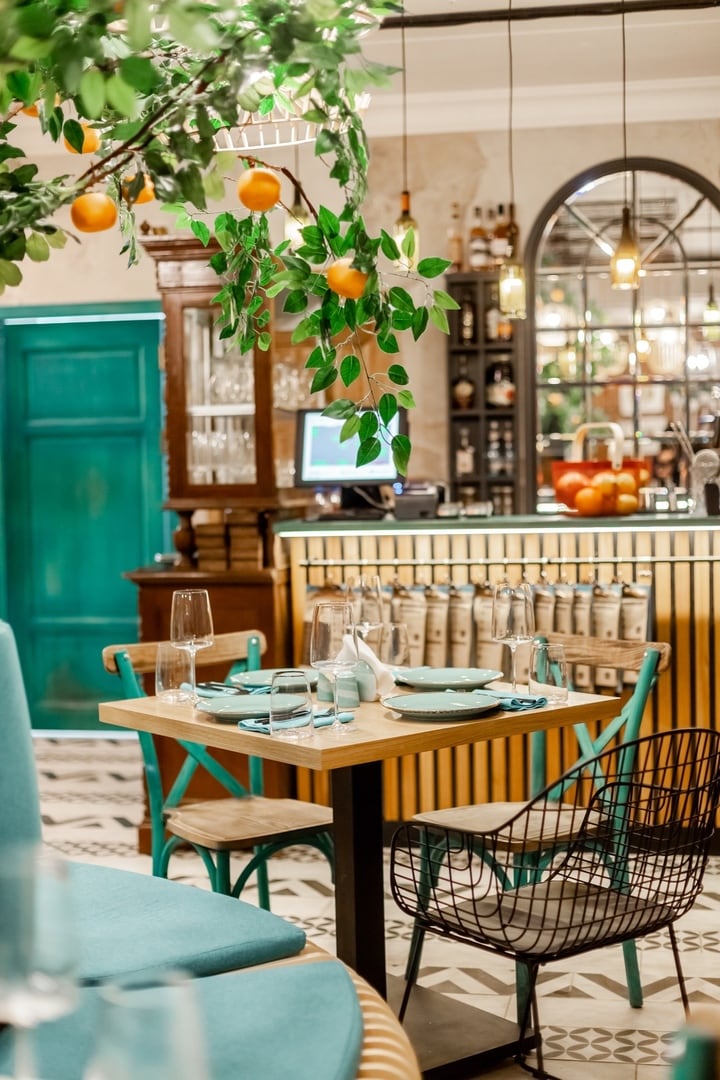 Автор дизайн-студия 13.12