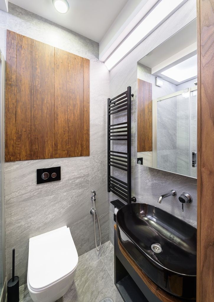 Автор дизайнер АНДРЕЙ КРУТИХИН