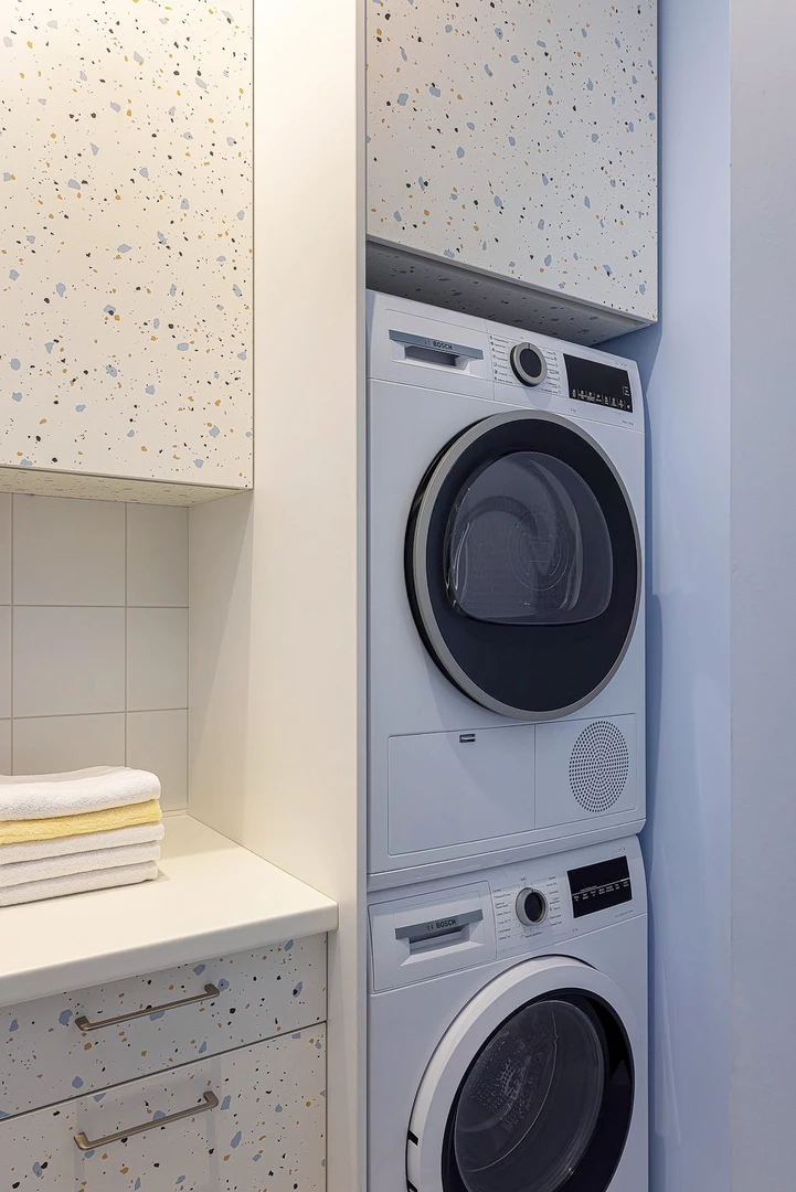 Автор дизайнер АННА ГЛУСКЕР