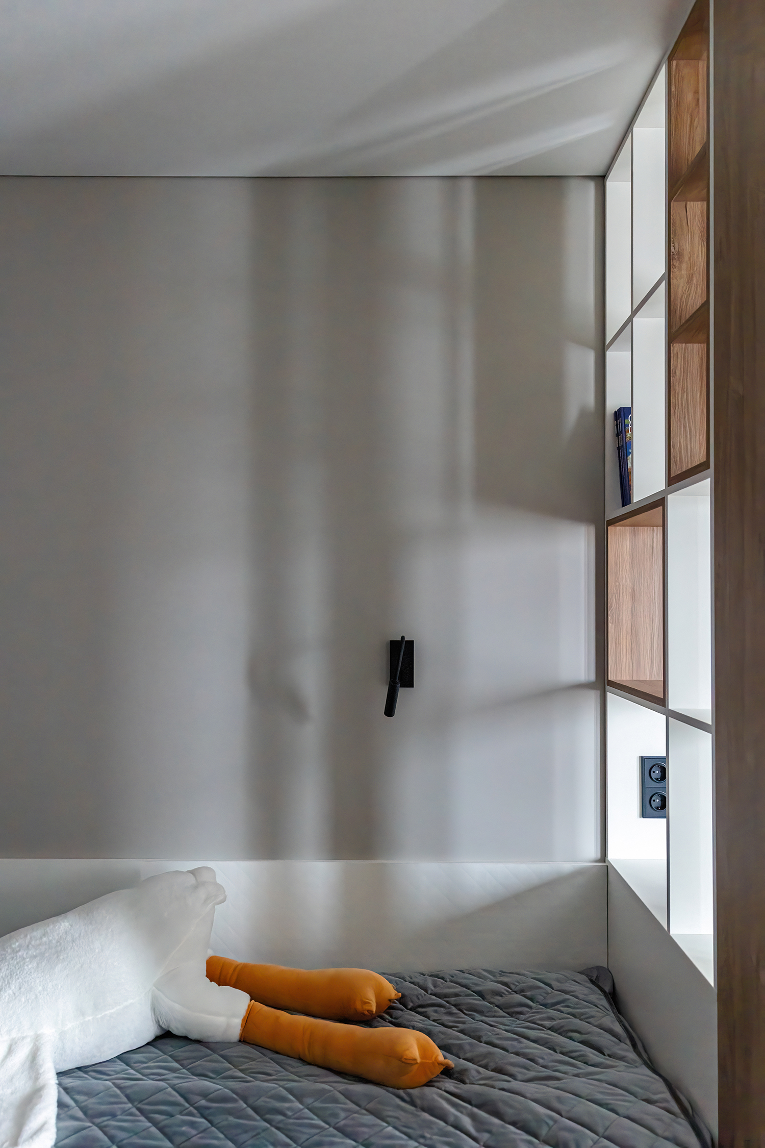 Автор дизайнер НАДЕЖДА ДУБОВЦЕВА