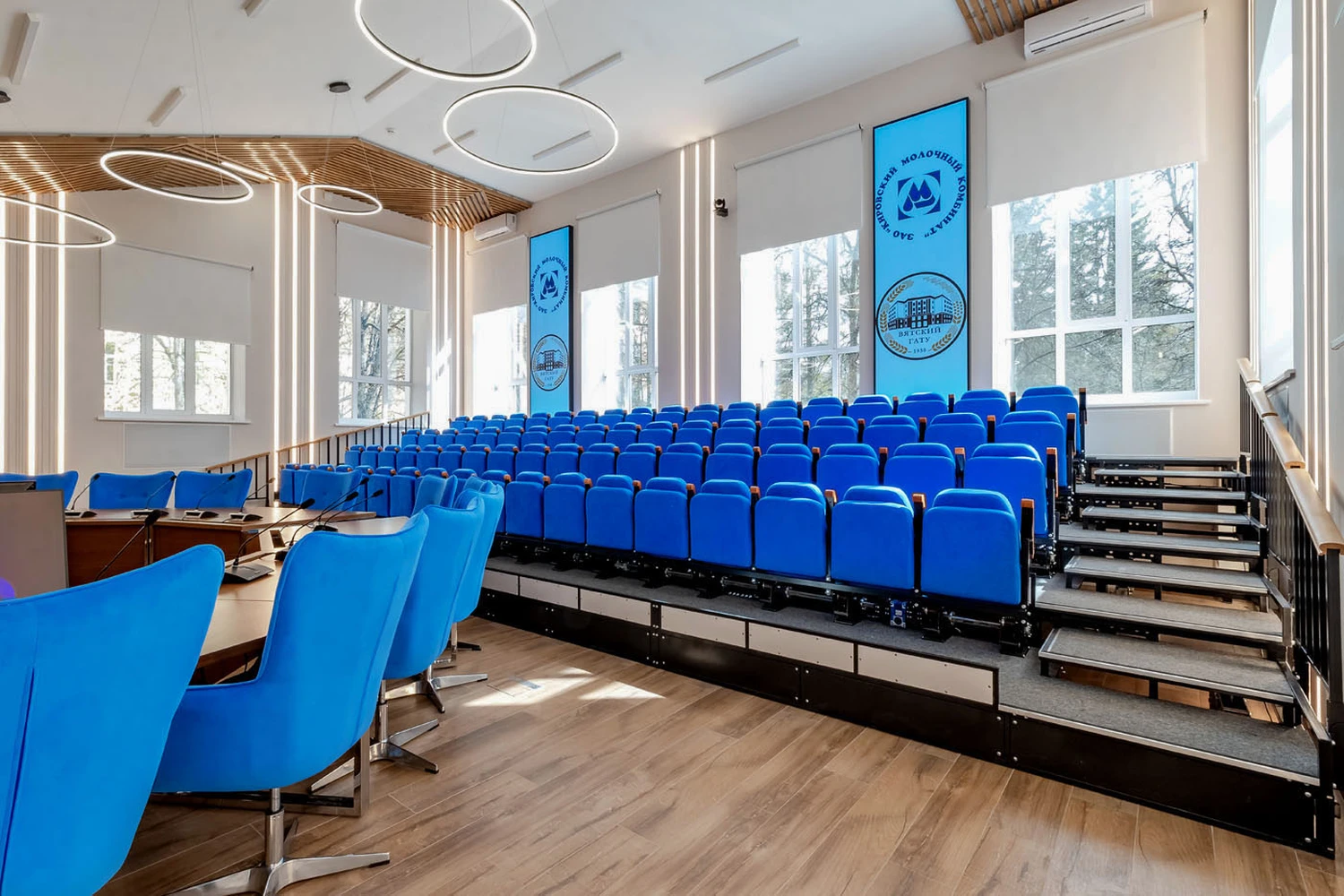 Автор дизайнер ЛАРИСА БОВЫКИНА