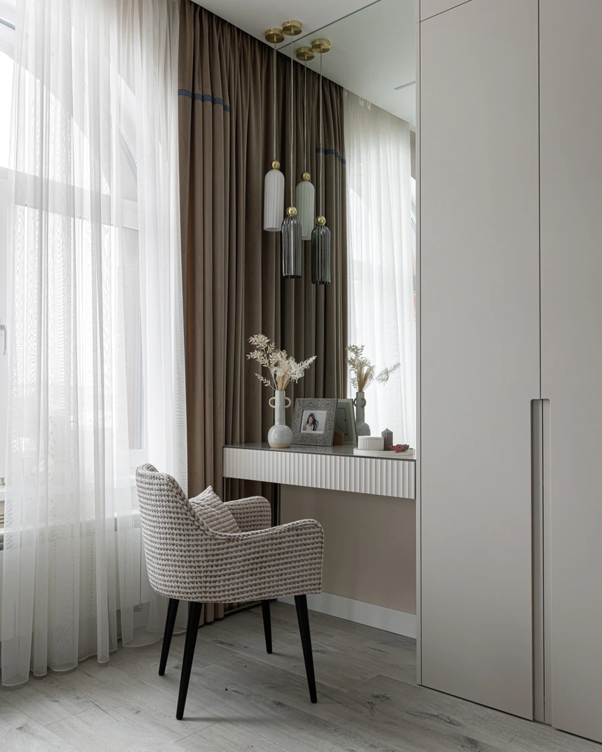 Автор студия дизайна НАТАЛЬИ УШАКОВОЙ