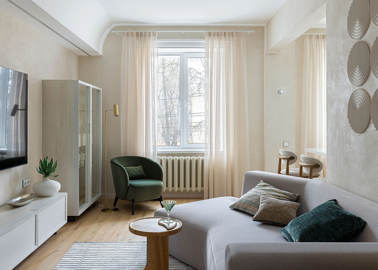 Автор студия дизайна НАТАЛЬИ УШАКОВОЙ