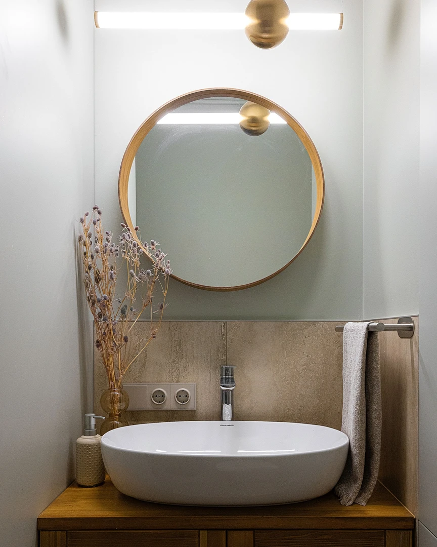 Автор студия дизайна НАТАЛЬИ УШАКОВОЙ