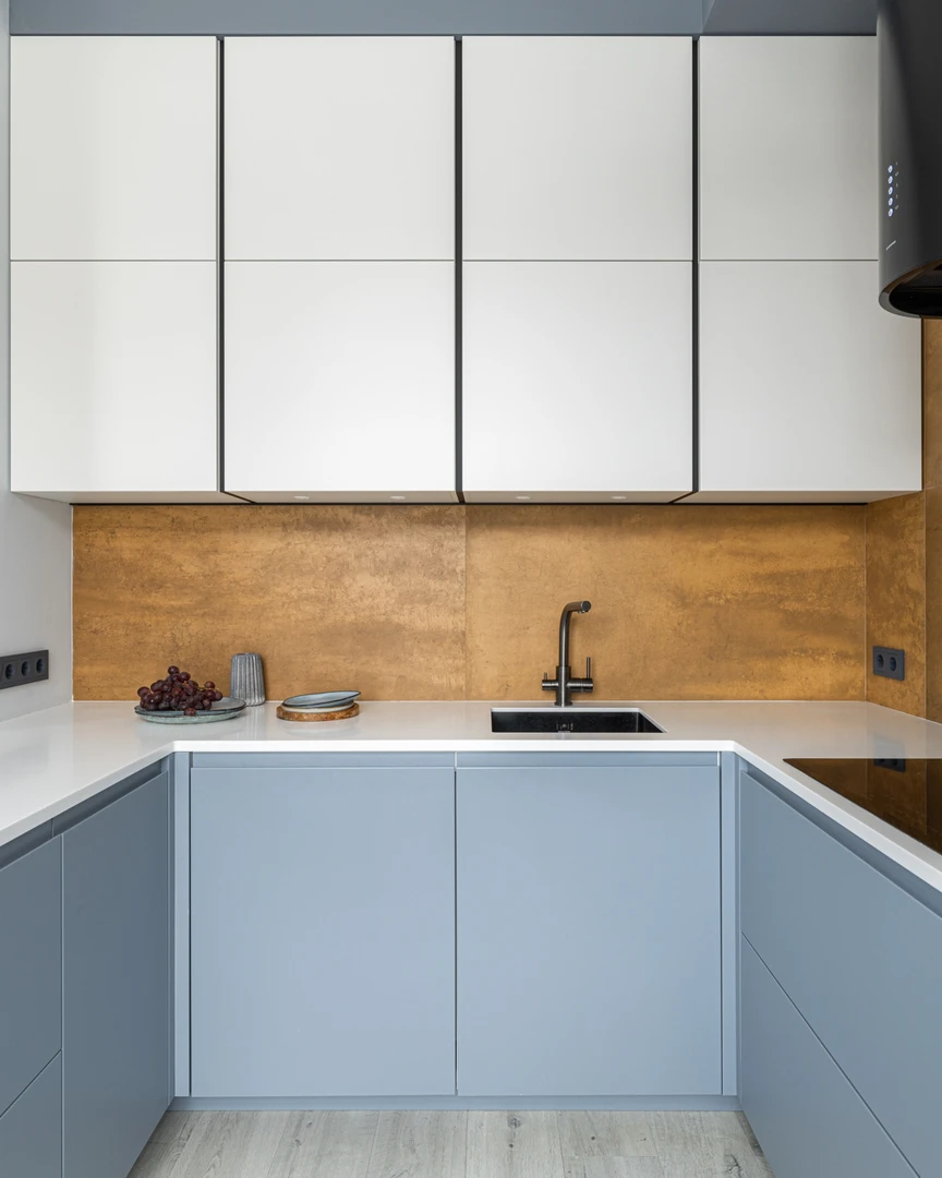 Автор студия дизайна НАТАЛЬИ УШАКОВОЙ