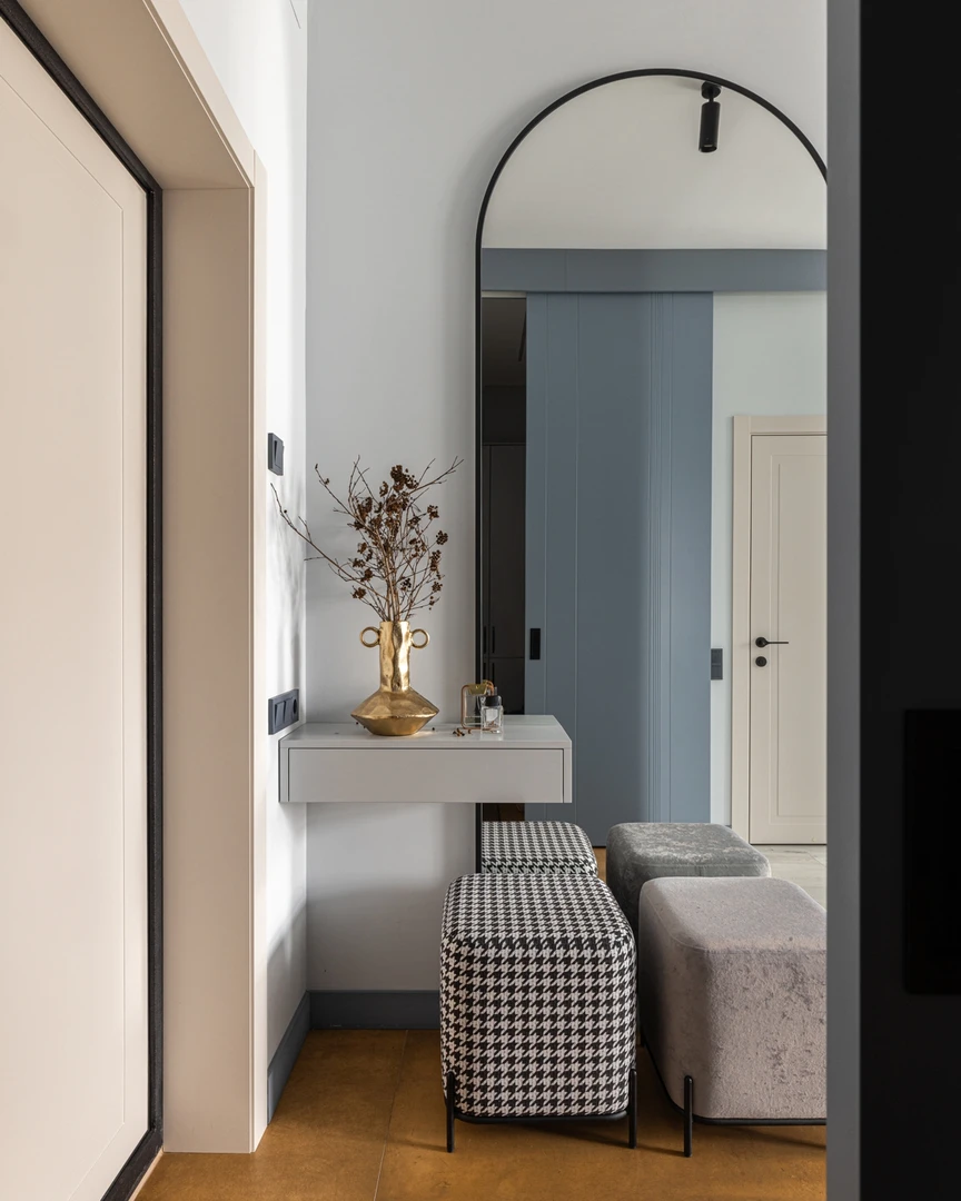 Автор студия дизайна НАТАЛЬИ УШАКОВОЙ