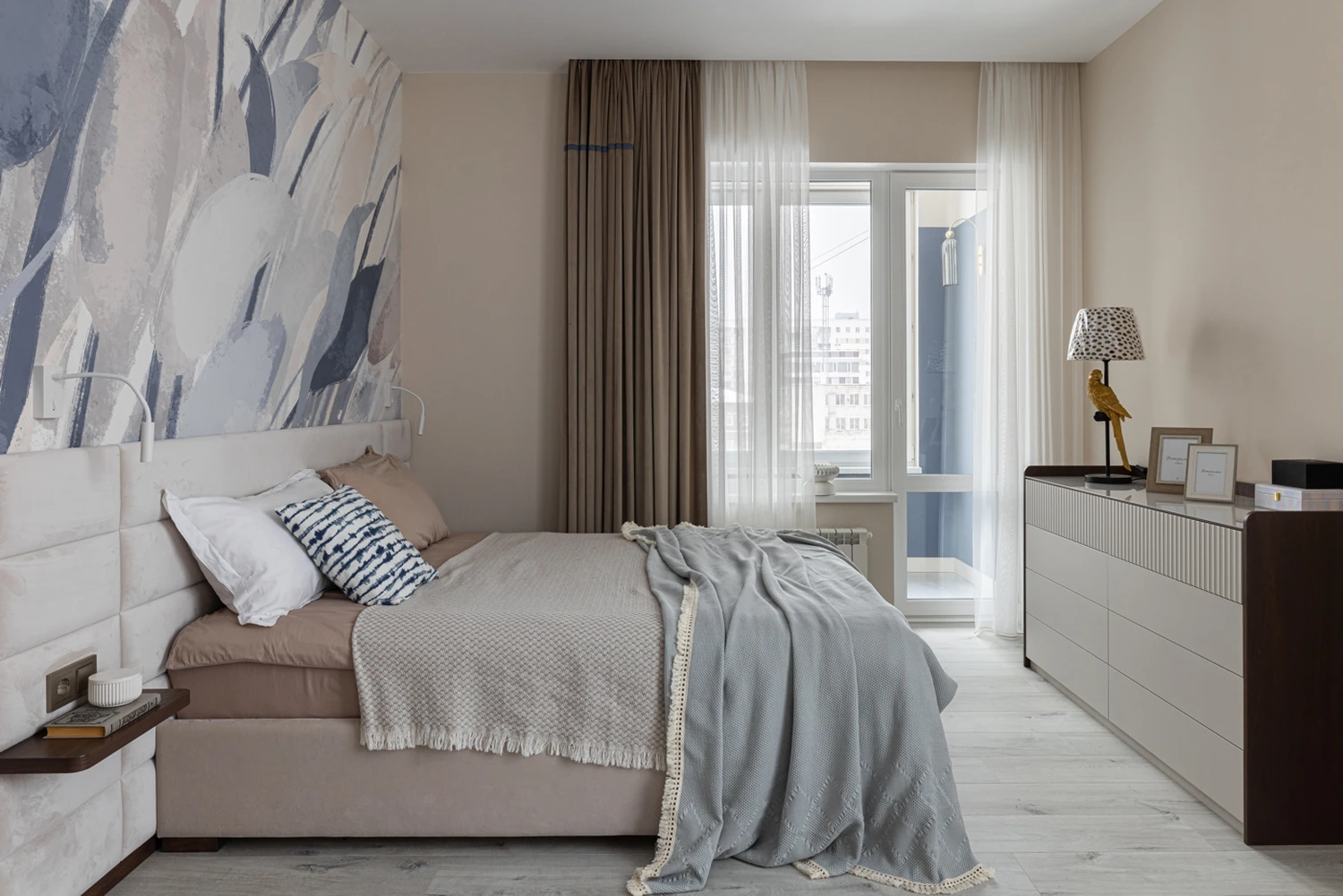 Автор студия дизайна НАТАЛЬИ УШАКОВОЙ