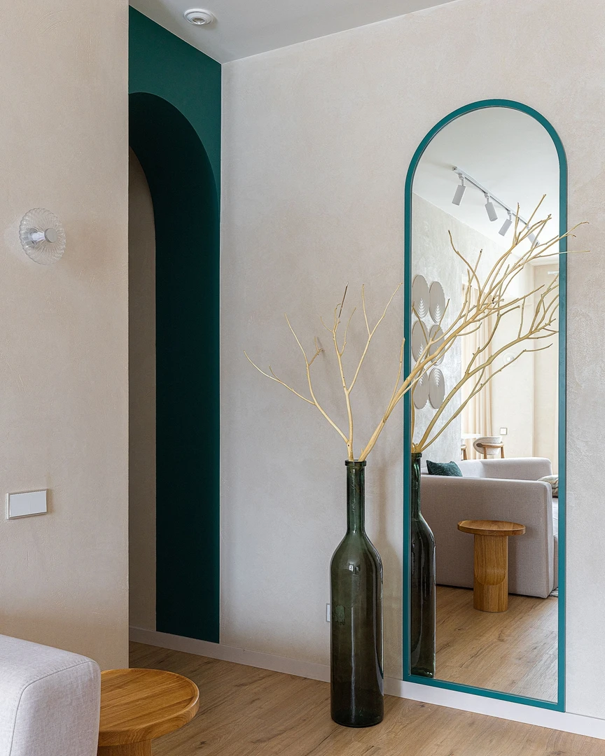 Автор студия дизайна НАТАЛЬИ УШАКОВОЙ