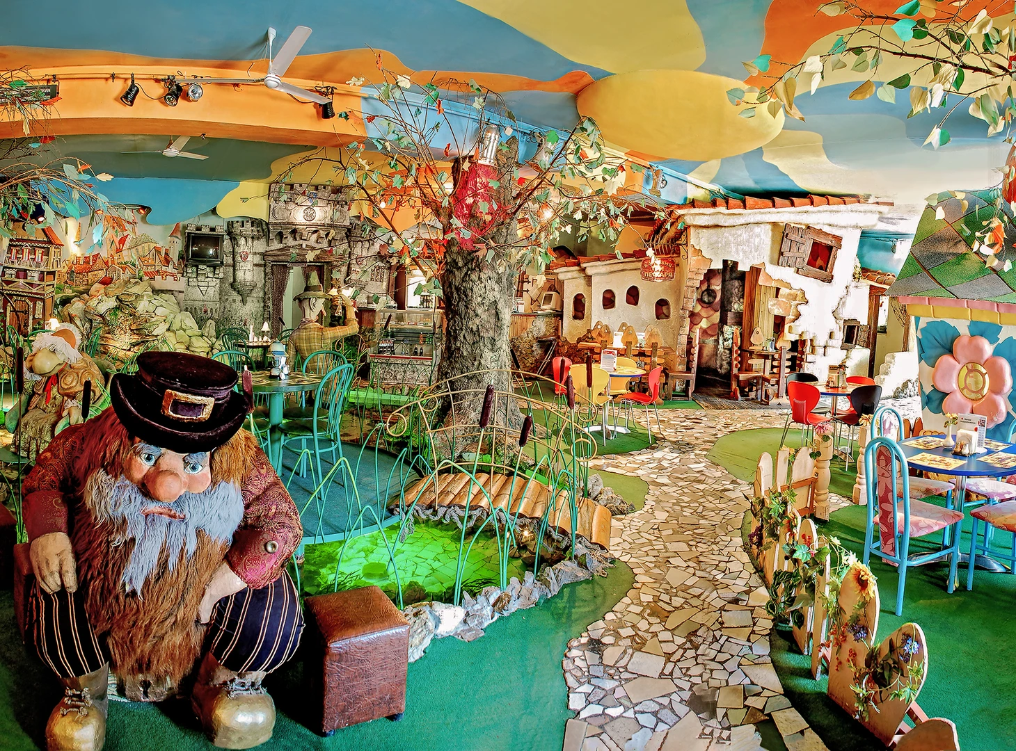 Автор дизайнер СЕРГЕЙ ОРЛОВ