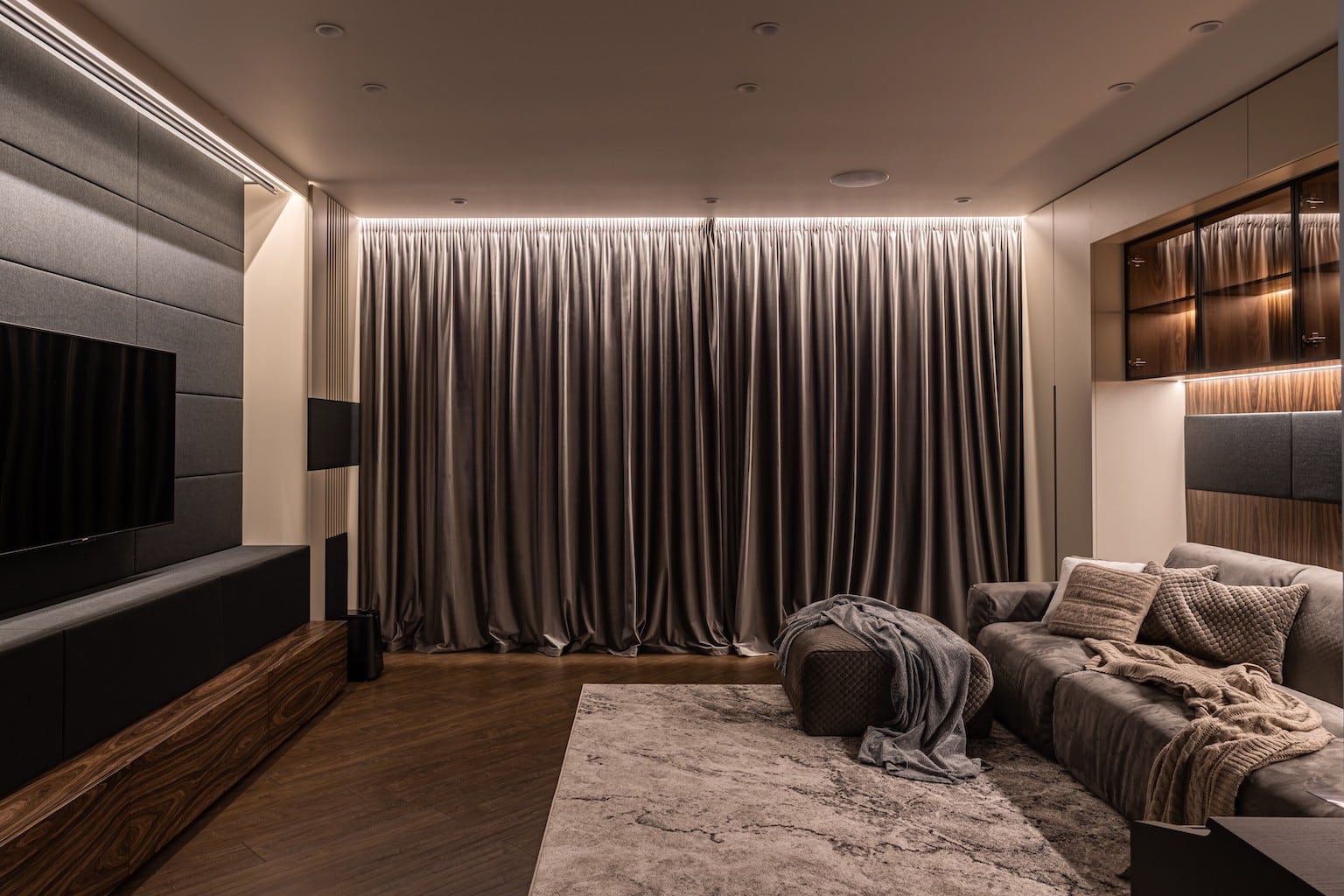 Автор дизайнер ДМИТРИЙ ИГУМНОВ