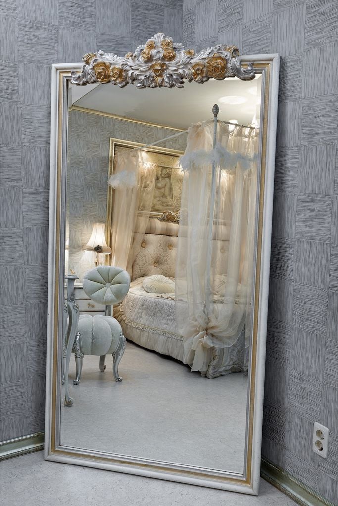 Автор дизайн-студия ИНТЕРЬЕР-WEST, руководитель Андрей Андреевский