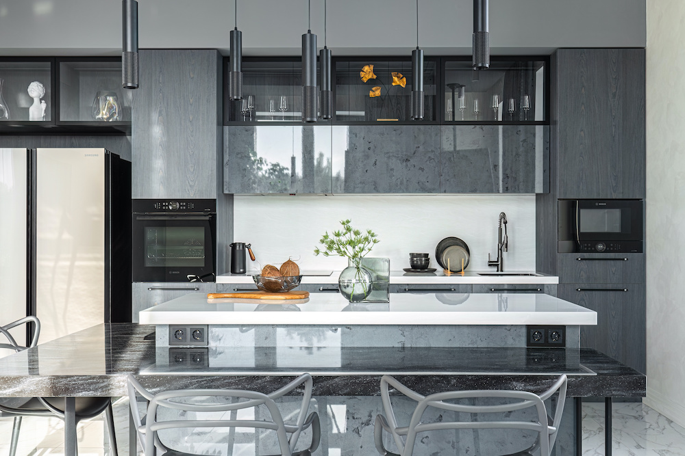 Автор дизайн-студия ИНТЕРЬЕР-WEST, руководитель Андрей Андреевский