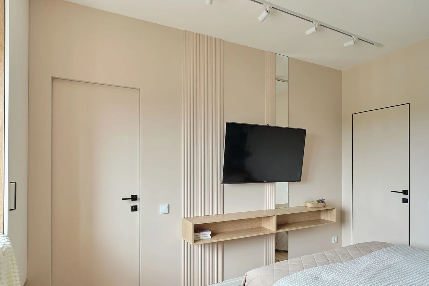 Автор дизайнер АНАСТАСИЯ КАПТЕЛЬ