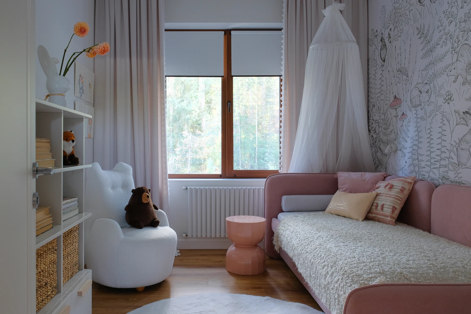 Автор дизайнер ВЕРА ПОЛЯКОВА