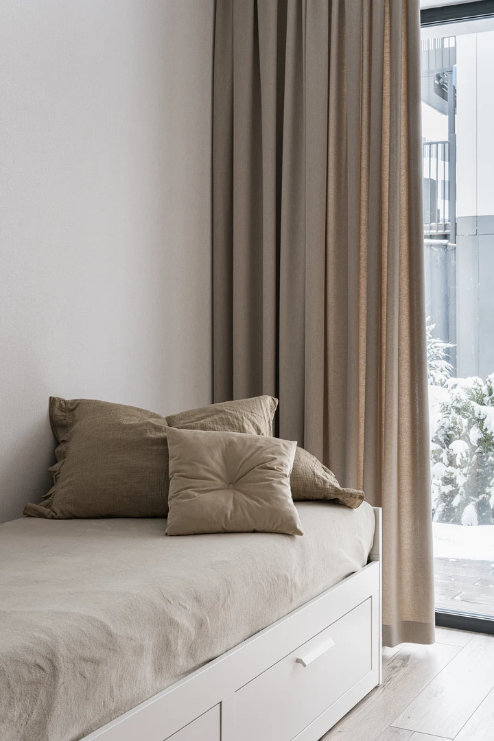 Автор ВяткаСтройДекор